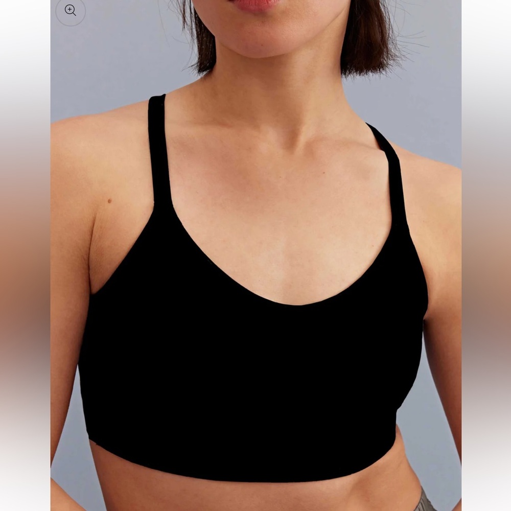 NEW NEIWAI ACTIVE X NYCB Mousse Fixed Cup Light Support Sports Bra Black